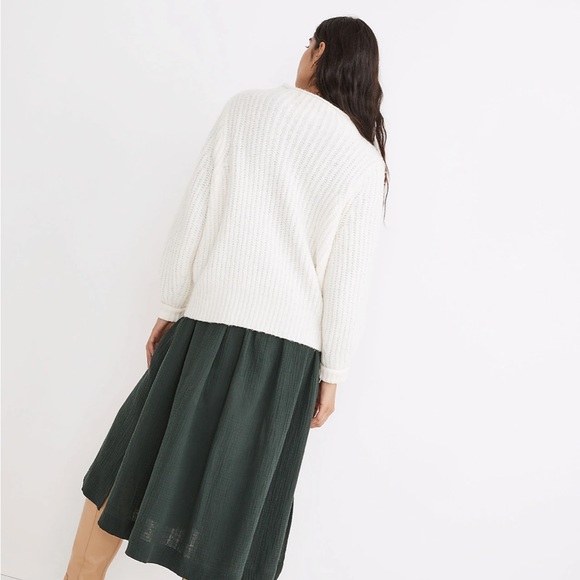 Madewell mockneck Pullover sweater in a XS - brand new - Picture 3 of 5